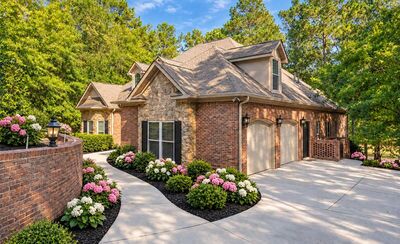 Listing 17870